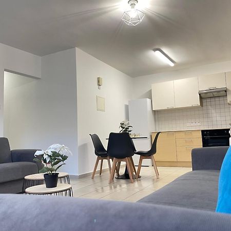 Aurora Holiday Apartment - Ayia Napa Exteriör bild