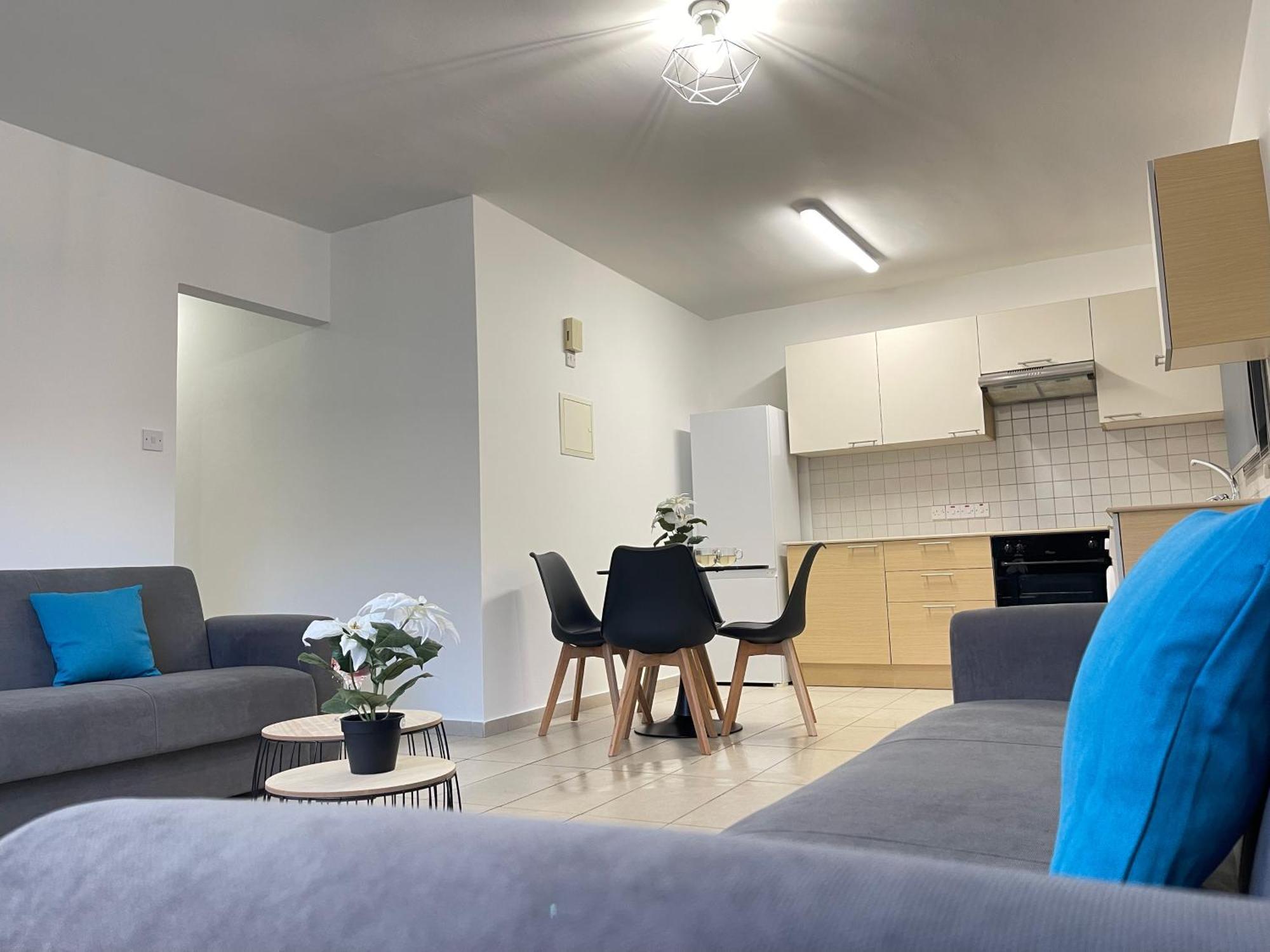 Aurora Holiday Apartment - Ayia Napa Exteriör bild