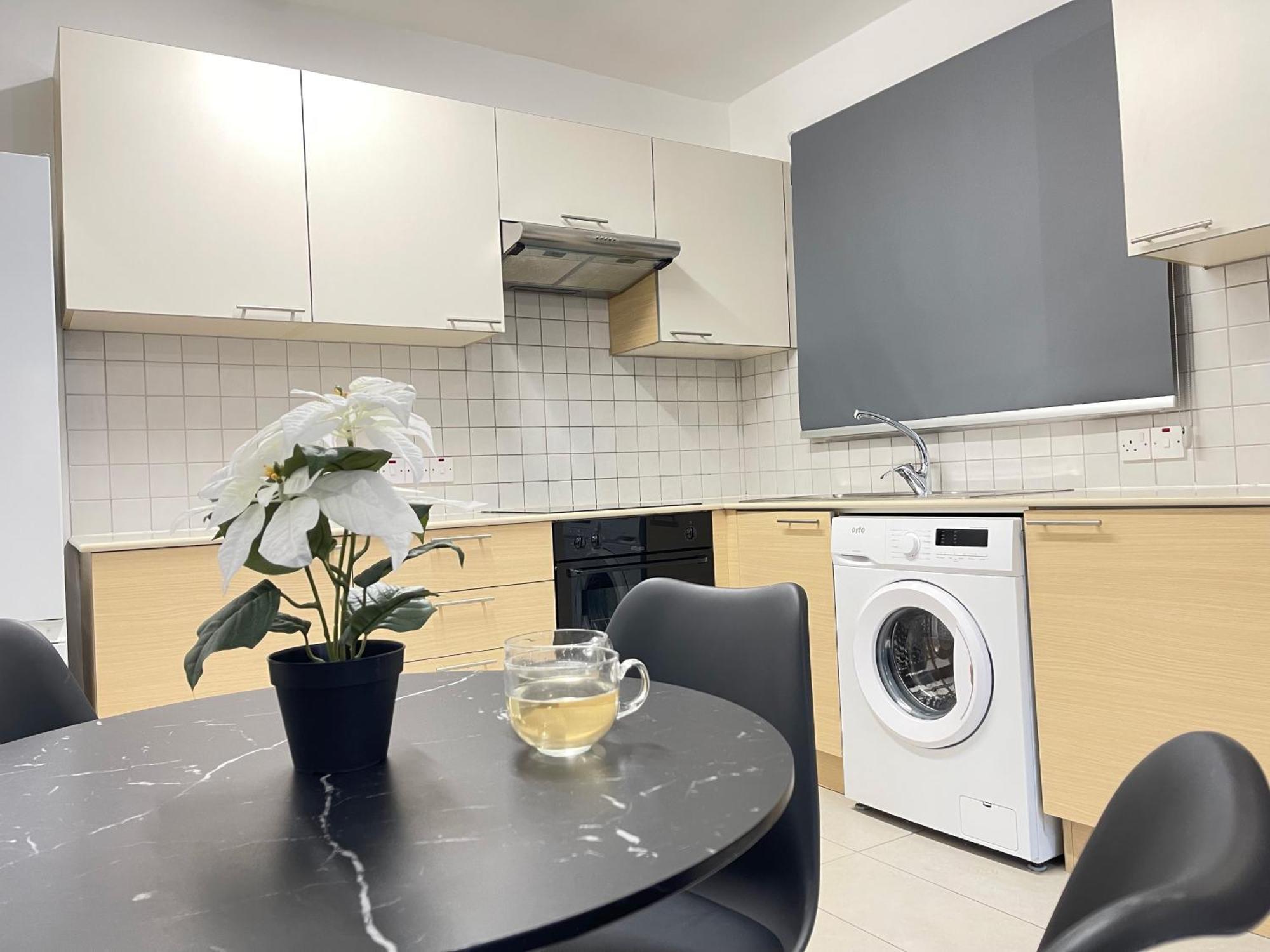 Aurora Holiday Apartment - Ayia Napa Exteriör bild