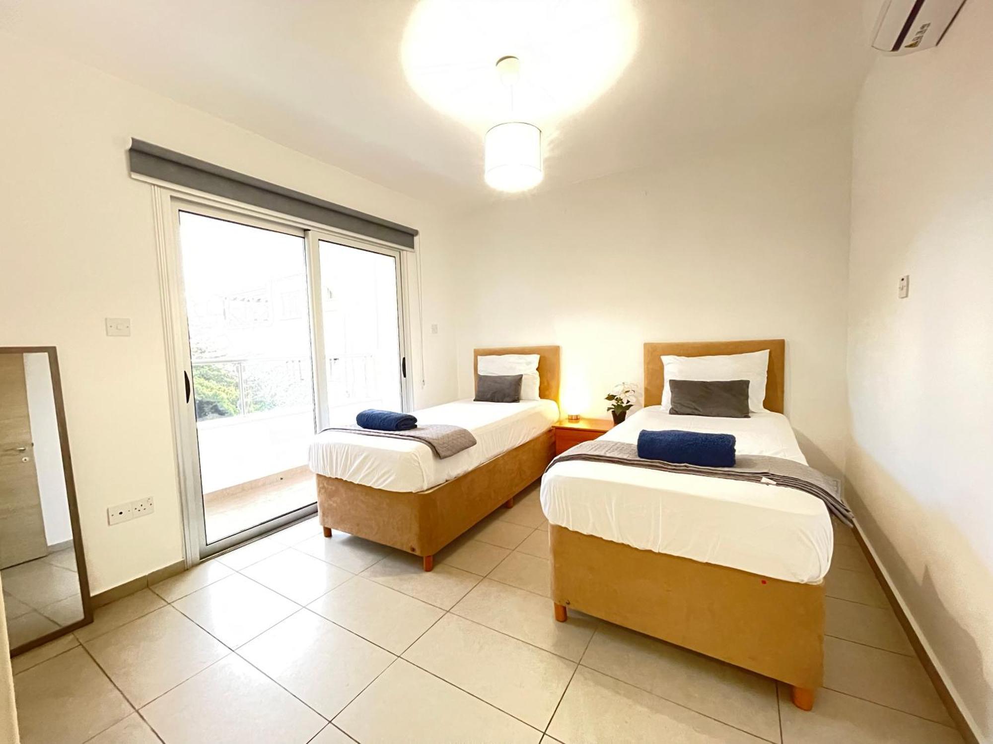 Aurora Holiday Apartment - Ayia Napa Exteriör bild