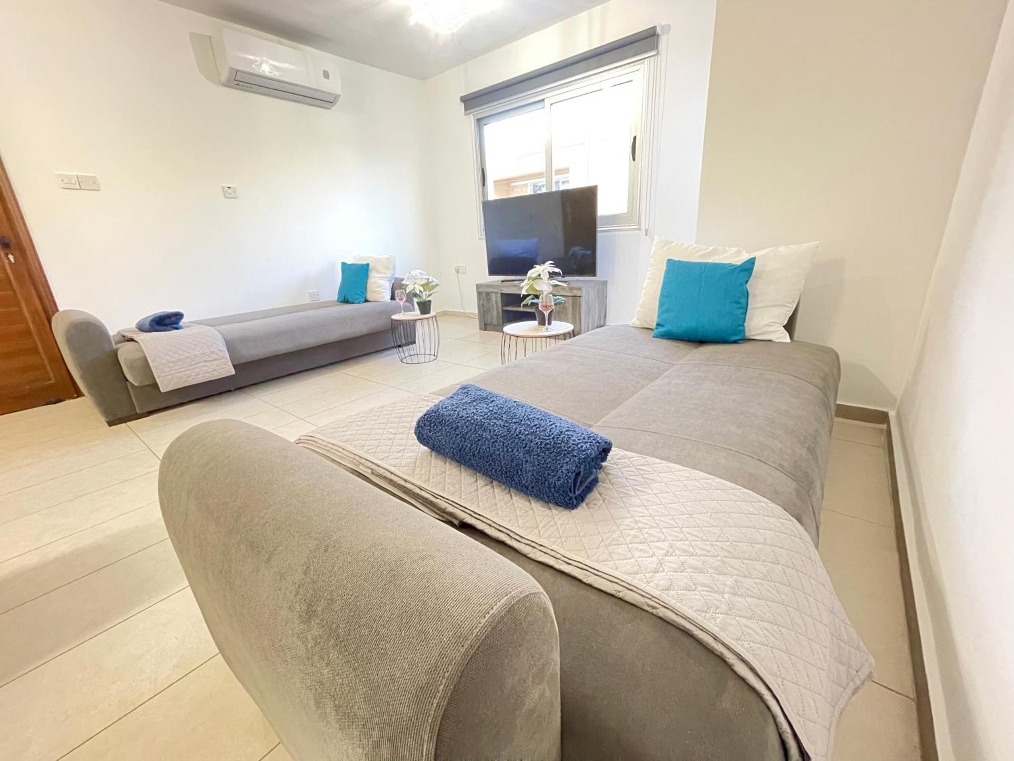 Aurora Holiday Apartment - Ayia Napa Exteriör bild